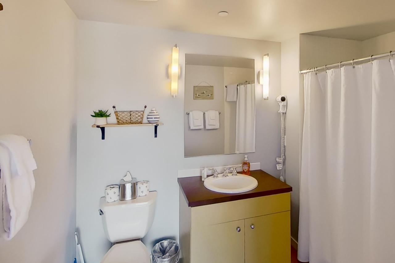 Chelan Resort Suites Sunny Shores 310 Экстерьер фото